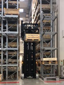 Ognibene Power improves intralogistics efficiency with Bolzoni AGV trilateral heads and E80 Group LGVs